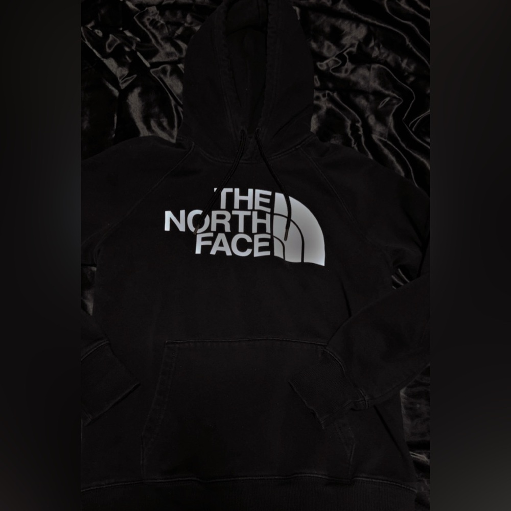 Women’s The North Face Hoodie